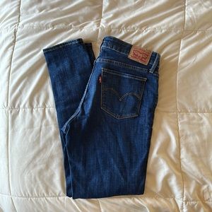 Levi’s 711 Skinny Ankle Denim